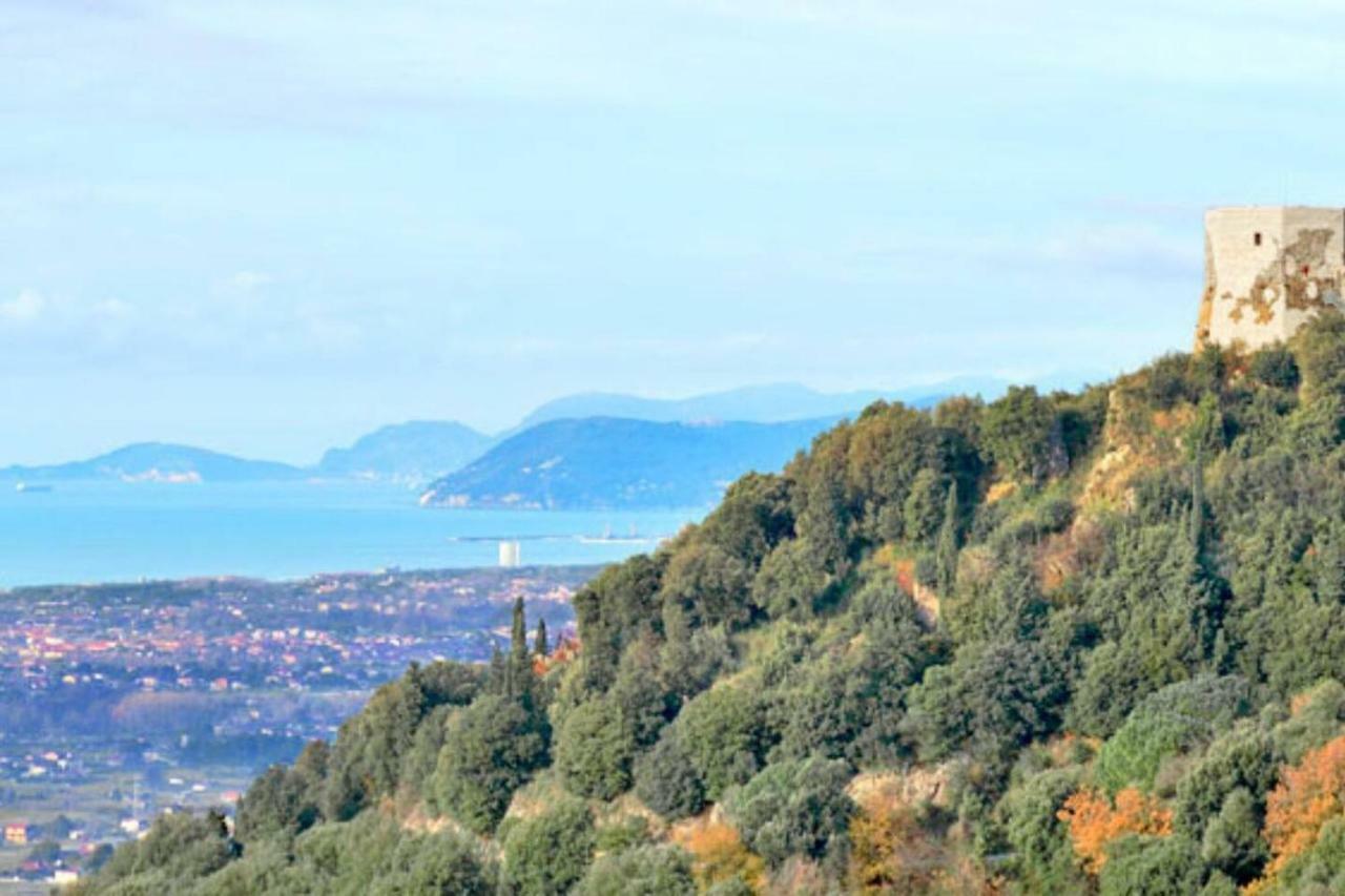 Casetta Spino Fiorito Montignoso Esterno foto